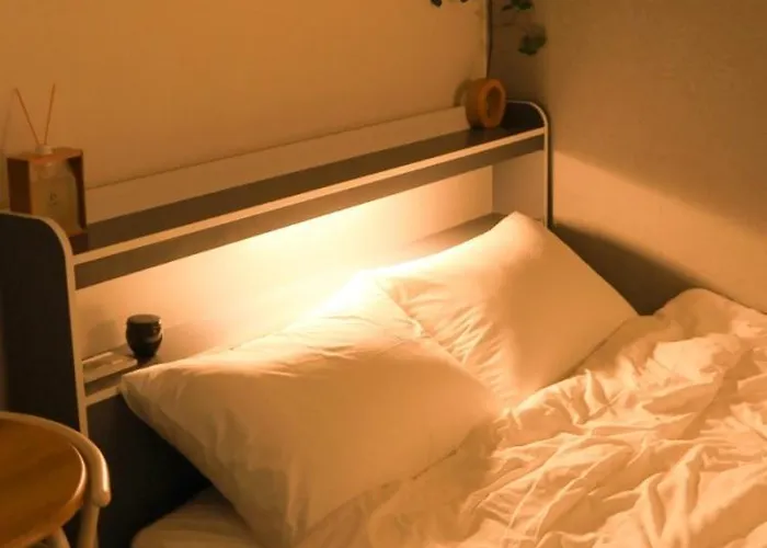 #hongdae 20min #gangnam 18min #sillim 3min #freeparking #airport Bus 5min ゲストハウス *