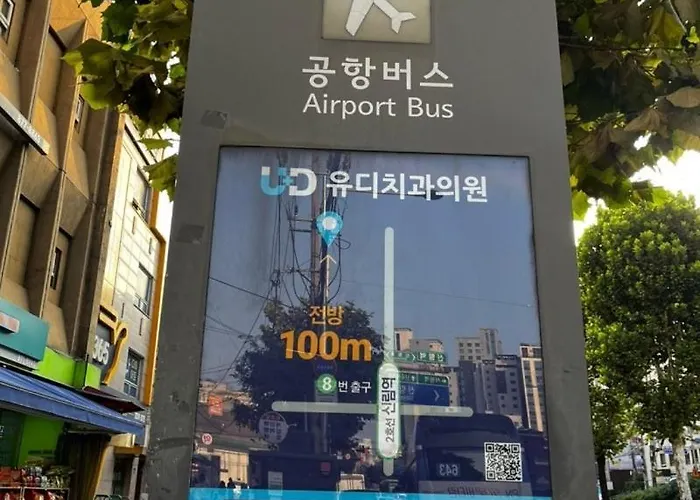 #hongdae 20min #gangnam 18min #sillim 3min #freeparking #airport Bus 5min